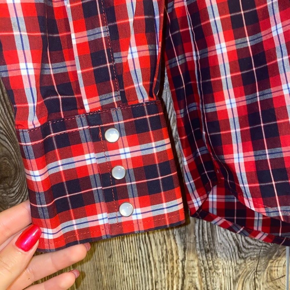 Wrangler plaid pearl snap - Picture 5 of 5